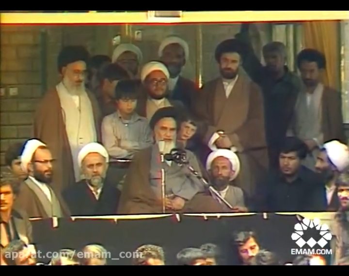 بکشید ما را انقلاب ما زنده می ماند